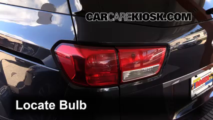 2015 Kia Sedona LX 3.3L V6 Lights Turn Signal - Rear (replace bulb)
